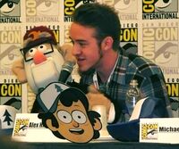 Alex Hirsch and Grunkle Stan puppet at San Diego Comic-Con International 2013.jpg